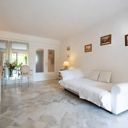 Spacious 3 Pax With Garden In Apartment *